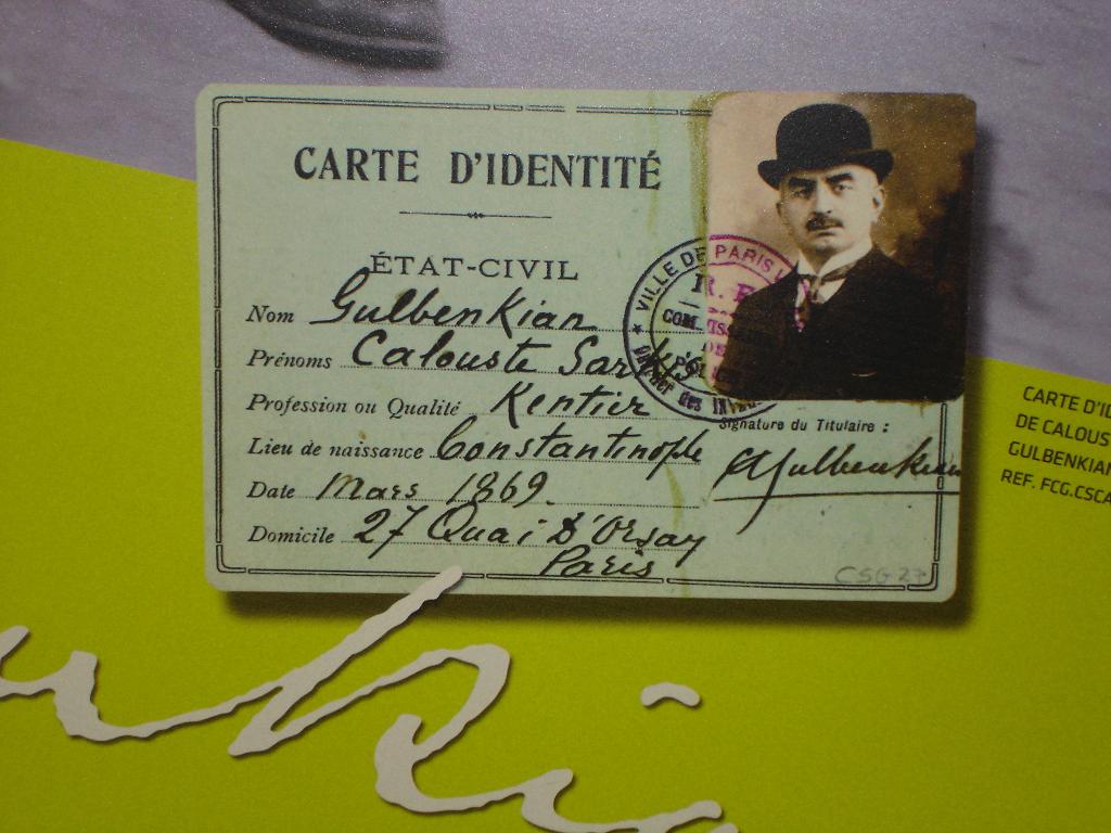 Inauguration du 3 juillet 2010, carte d'identité de Calouste Gulbenkian --- Cliquer pour agrandir